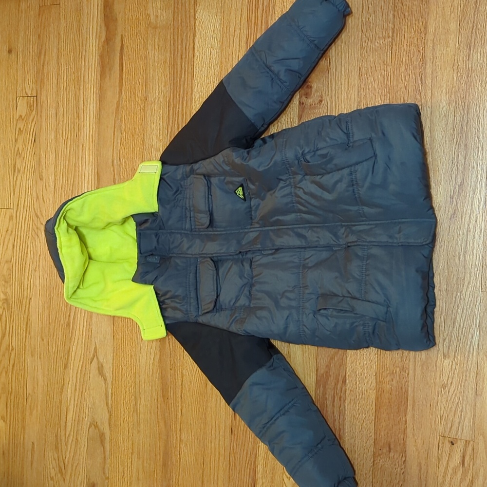 Boys size 8 iExtreme coat